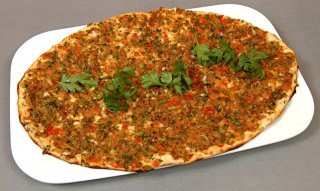 Maraş Usulü Lahmacun Tarifi, Nasıl Yapılır?