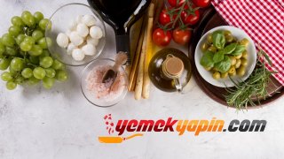 Ekmek Salatası Tarifi, Nasıl Yapılır?