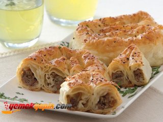 Fırında Çiğ Börek Tarifi, Nasıl Yapılır?